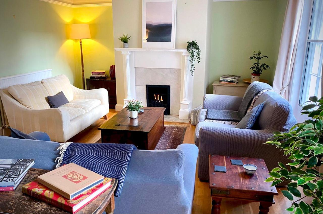 Pass The Keys Superbly Located Handsome Georgian Townhouse Shrewsbury Esterno foto
